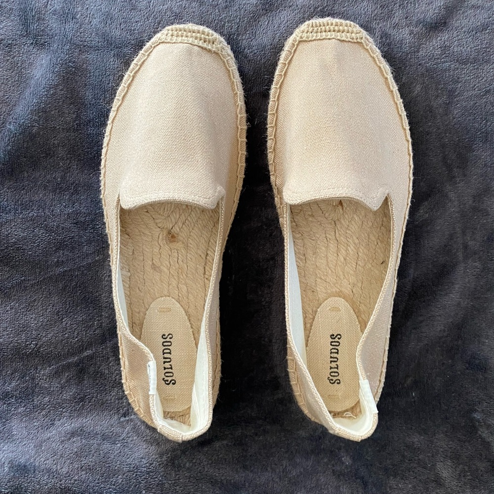 NWOT Soludos Light Tan Espadrille Slip-On Flat Shoes Size 10